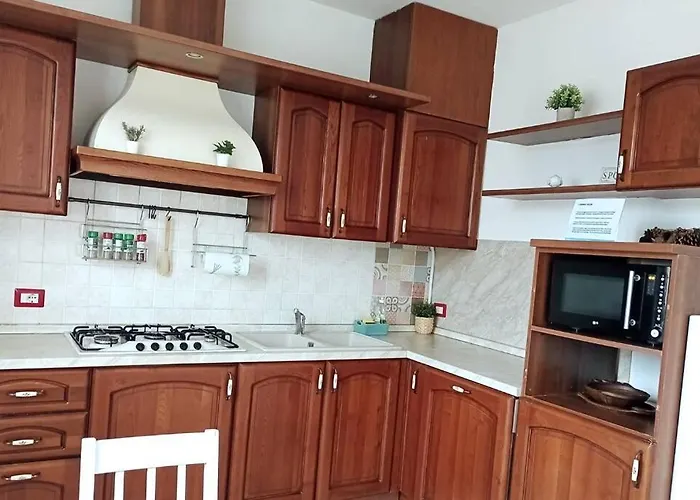 Hygge House * לואינו